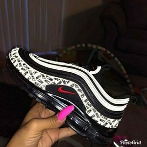 ISO.... These!!!! ❤️